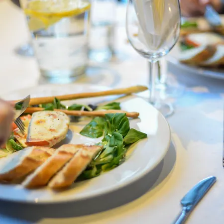 Hotel Liburnia Cieszyn (Silesia)