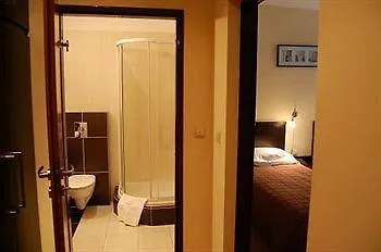 Liburnia Hotel 3*